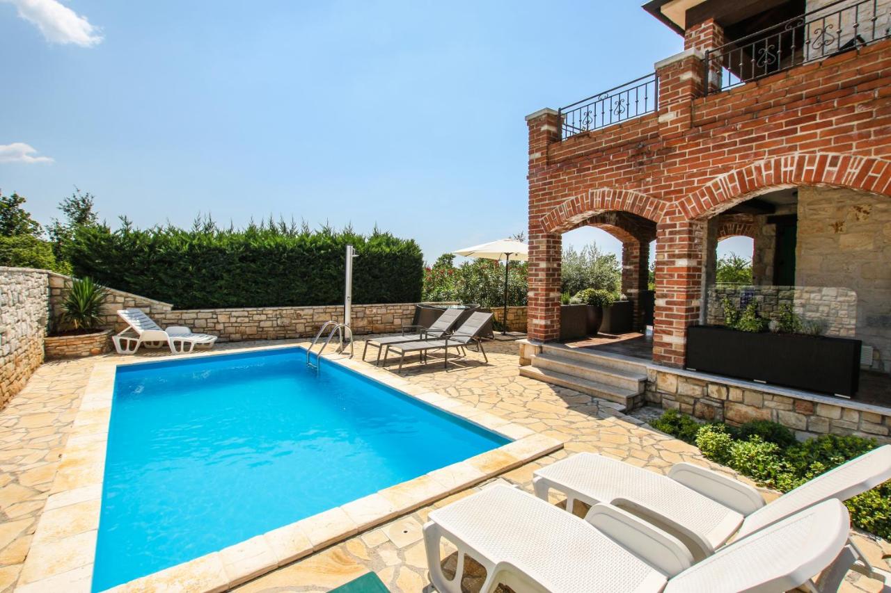 B&B Vabriga - Villa Istriana Jakob with pool - Bed and Breakfast Vabriga