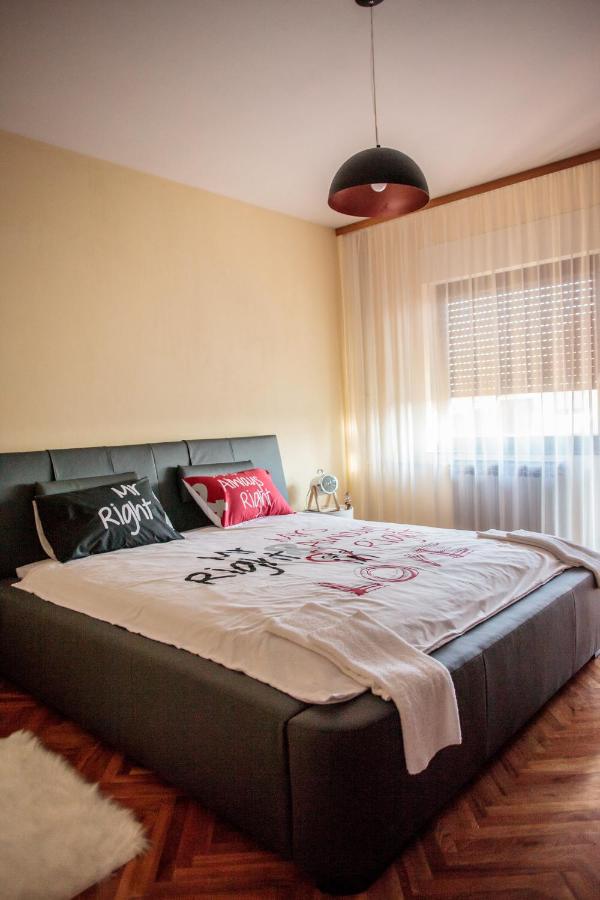 B&B Osijek - Apartmani La Sa - Bed and Breakfast Osijek