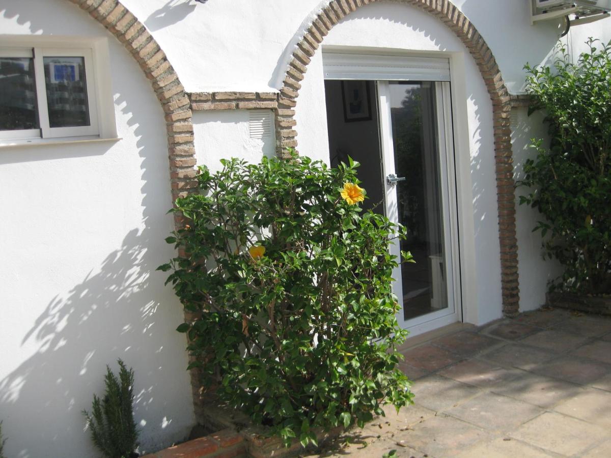 Apt 1 Ch Costa del Sol Sitio de Calahonda dans maison d'hôte Entrée indépendante - Bed and Breakfast