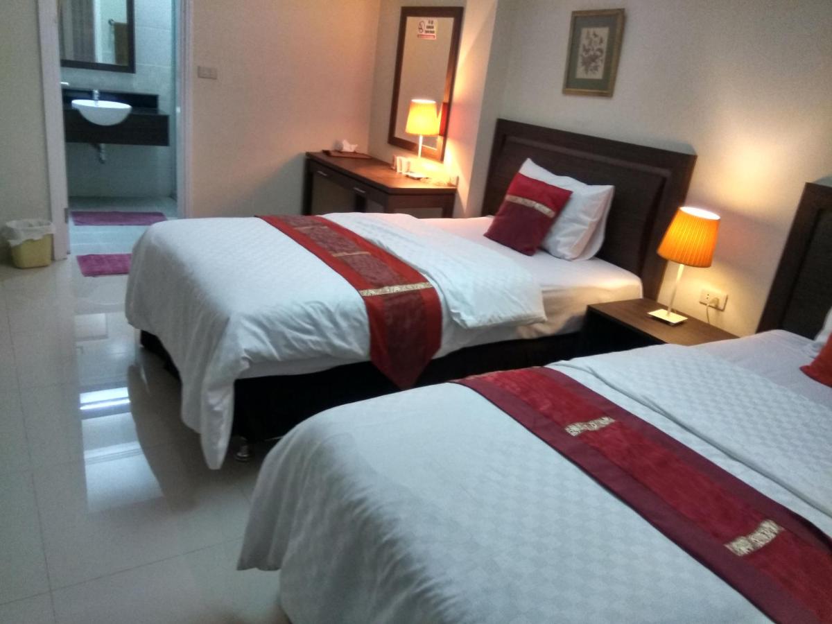 Deluxe Double or Twin Room