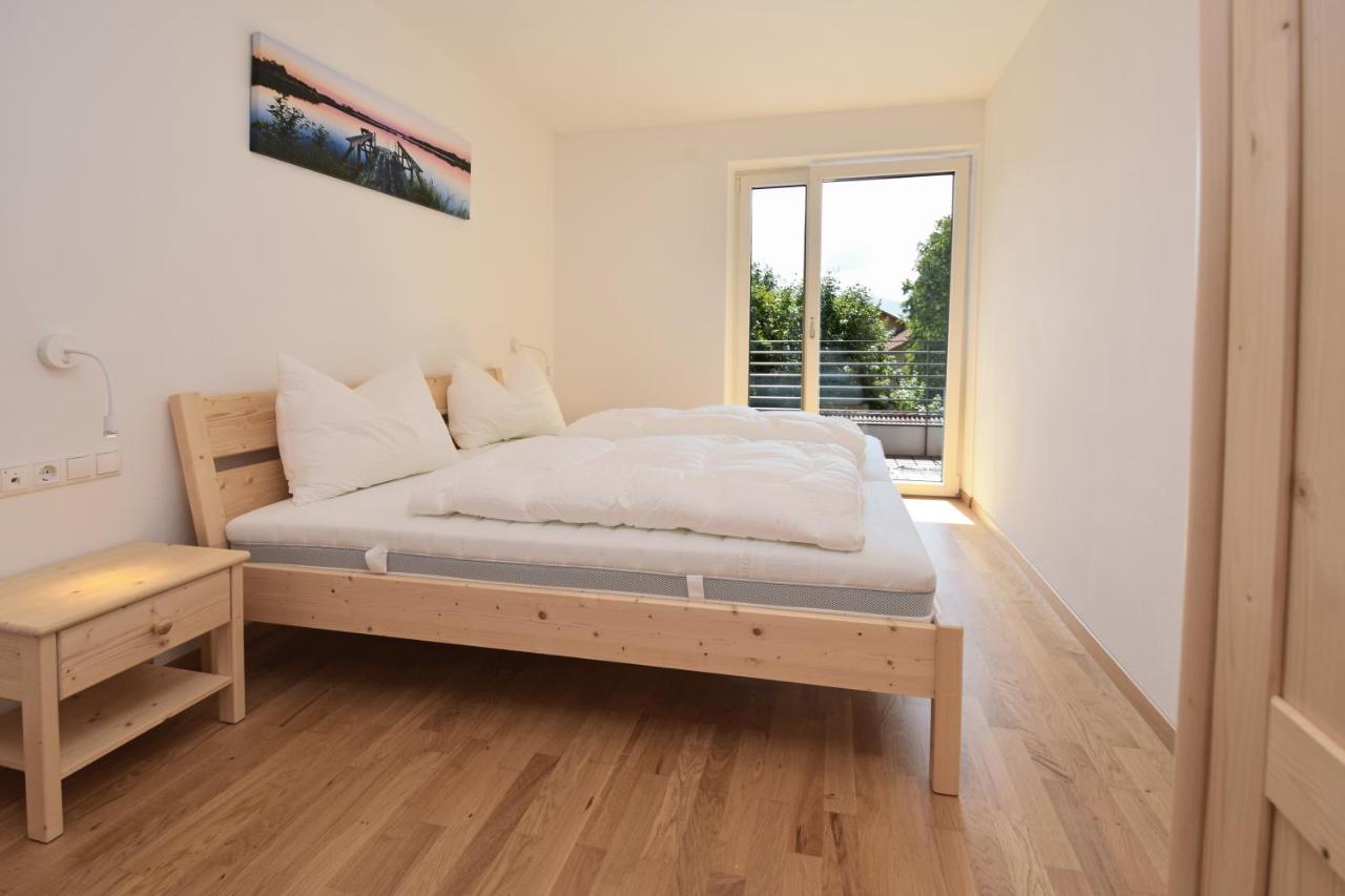 AT 140-7 - Three Room apartment with balcony