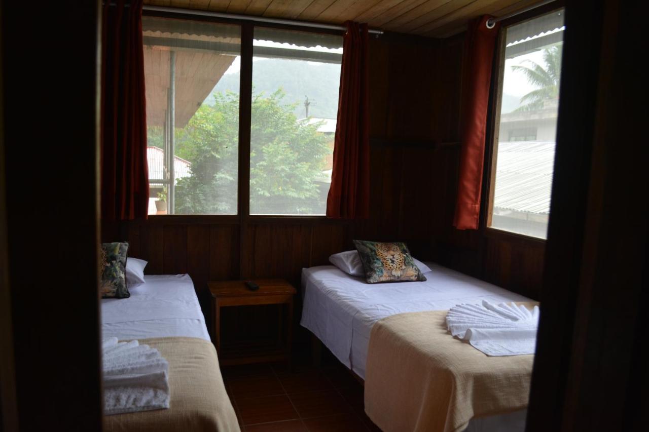 Twin Room with Private Bathroom