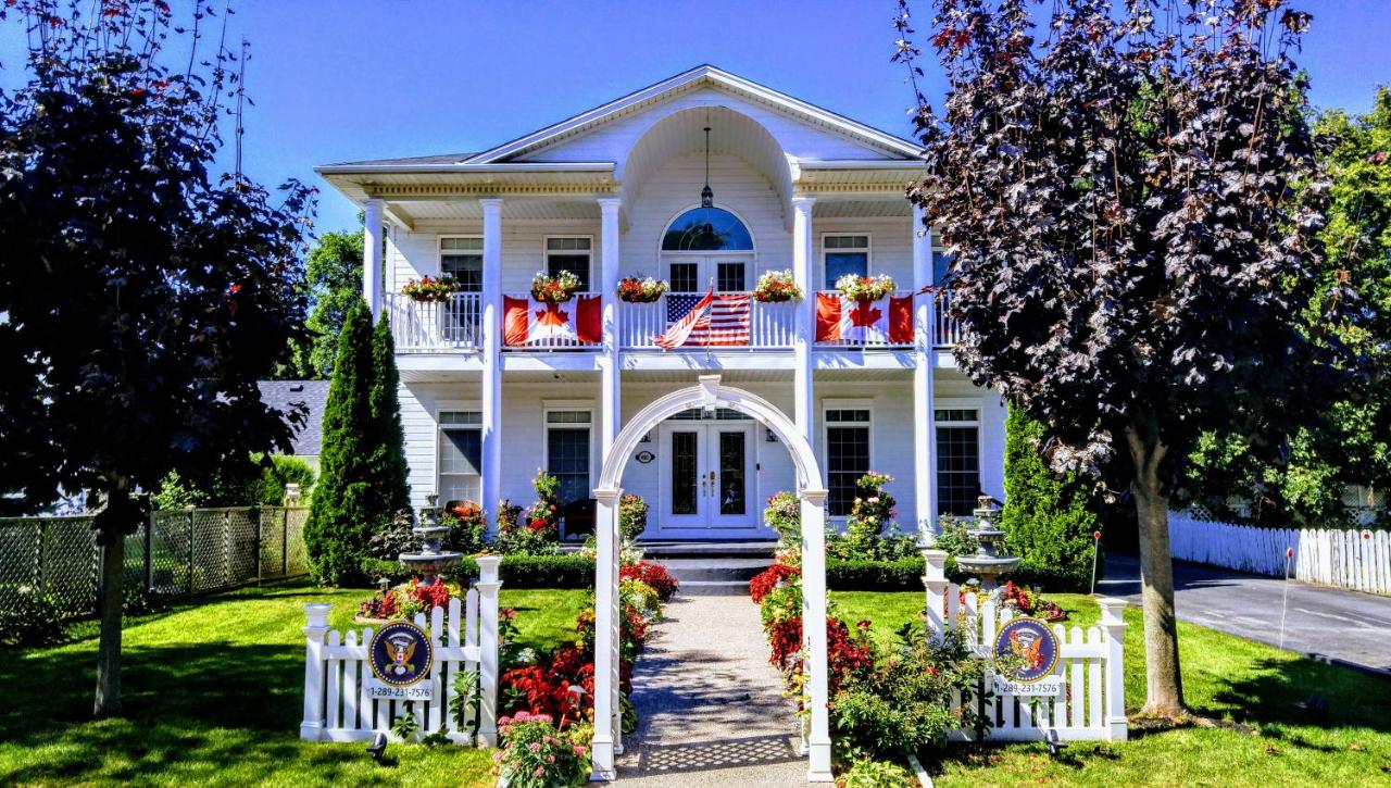 B&B Niagara-on-the-Lake - The White House Boutique B&B - Bed and Breakfast Niagara-on-the-Lake