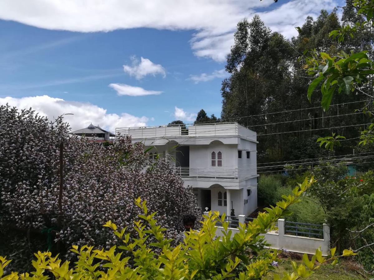 Kanthalloor Homestay Snow White Holiday Homes - Bed and Breakfast Kānthalūr