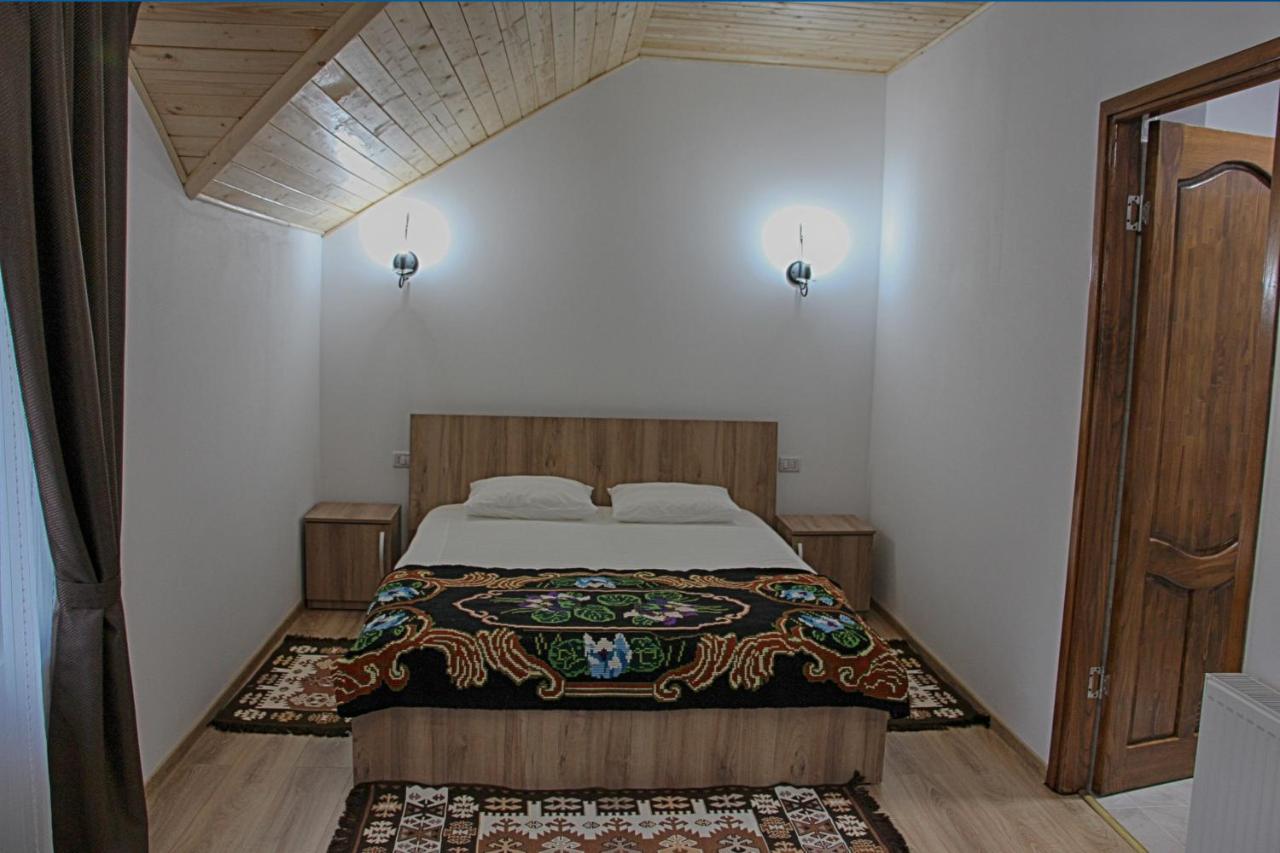 Chambre Lit King-Size - Vue sur Montagne
