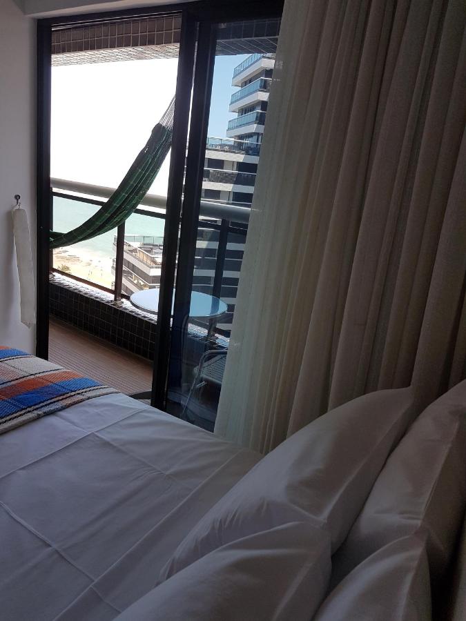 Apartment with Pool View 