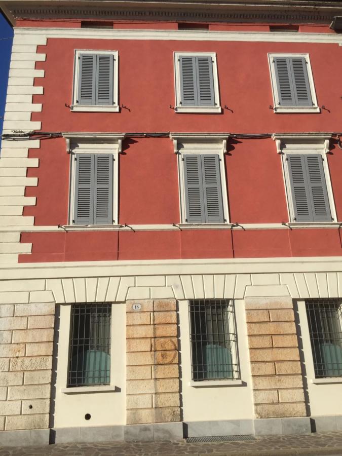 RESIDENZA VIRGILIANA SUITE con terrazza-Centro Storico - Chambres d’hôtes