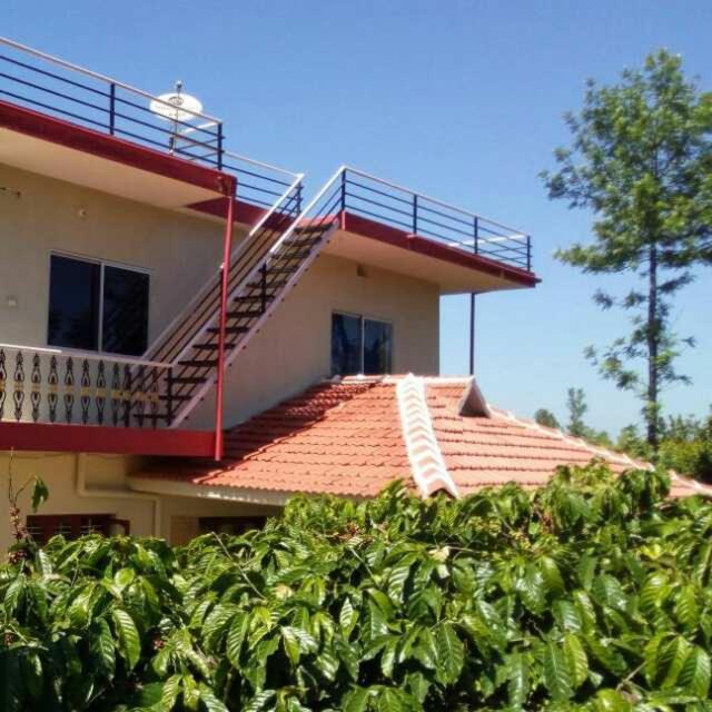 B&B Madikeri - Nithin homestay, private 3bedrooms house,madikeri - Bed and Breakfast Madikeri