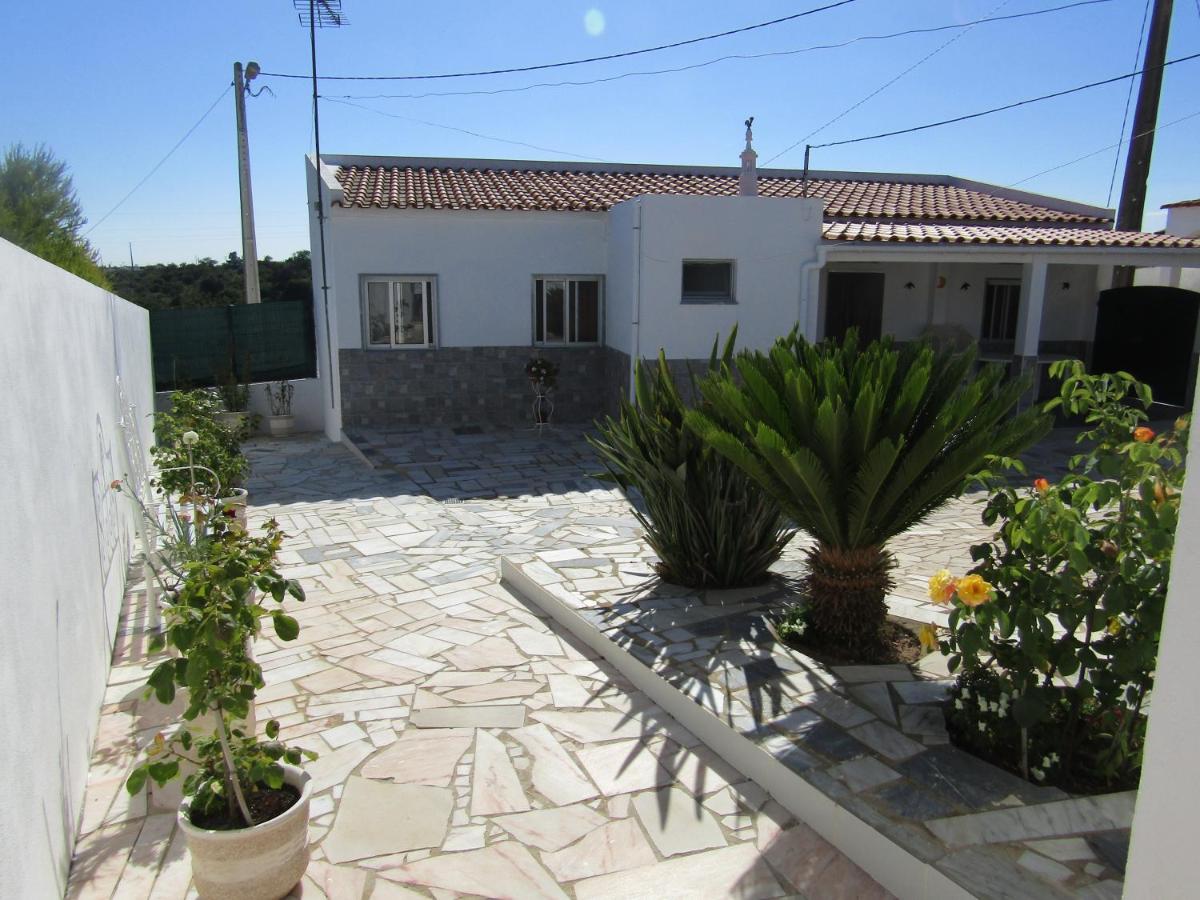 B&B Aroeira - Casa da Horta - Bed and Breakfast Aroeira