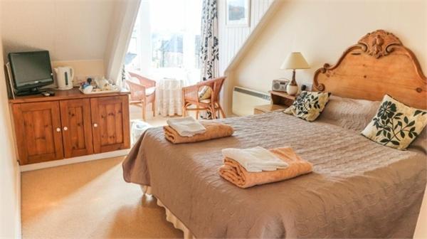 Doppelzimmer mit Gartenblick