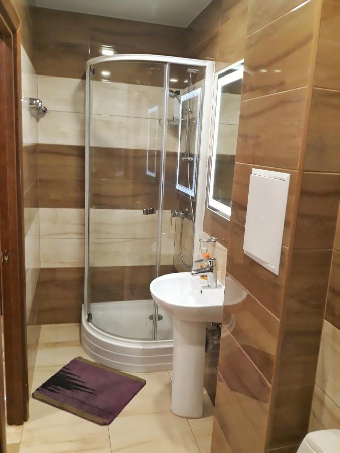 Studio Apartment - Luhovs'ka street 255