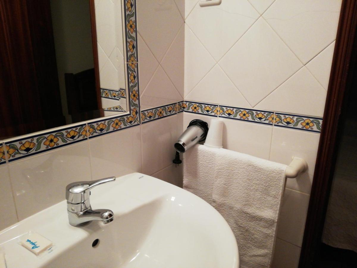 Triple Room with WiFi