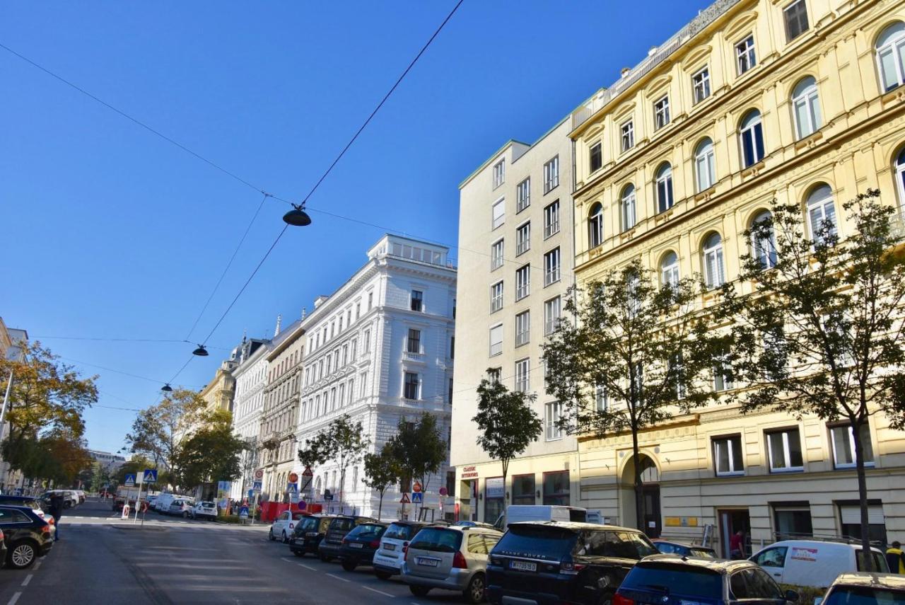 Schottenring City Stock Exchange Apartments - Bed and Breakfast