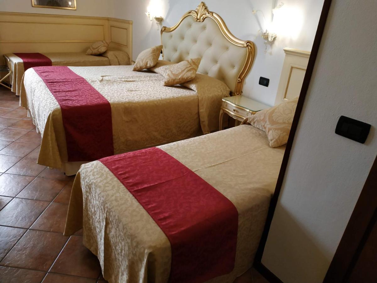 Familiekamer met Eigen Badkamer