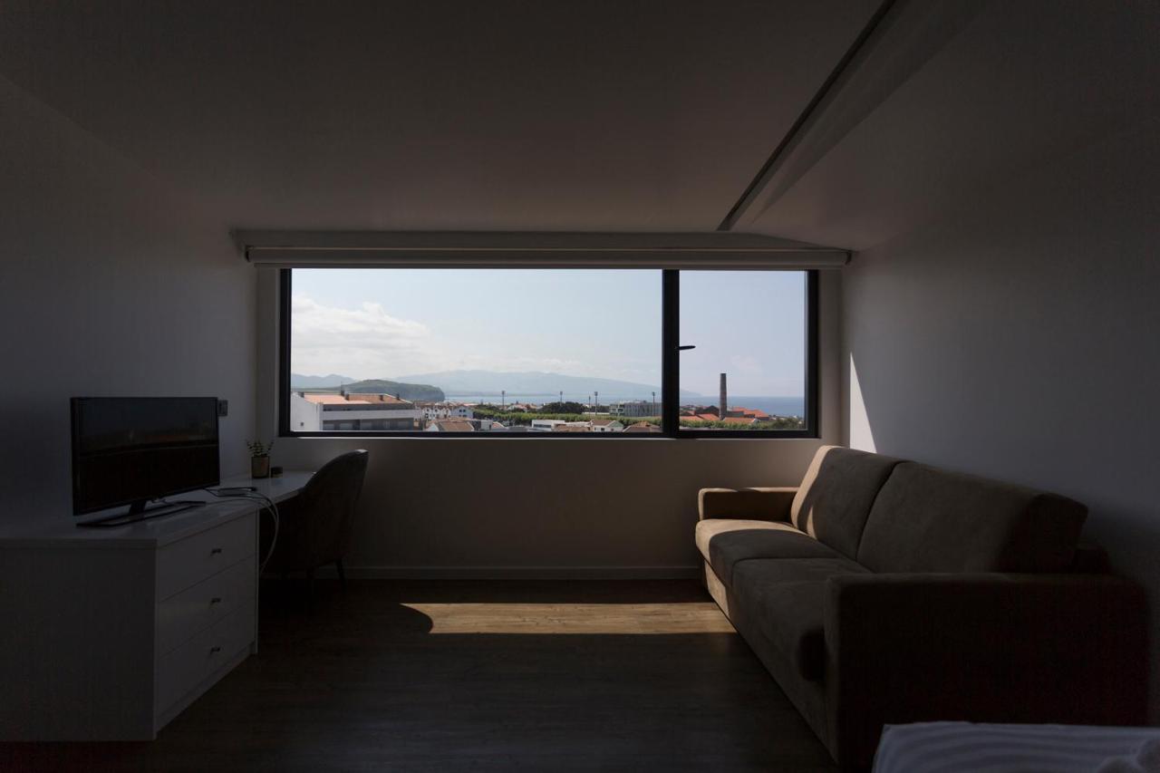 Deluxe Suite with Sea View