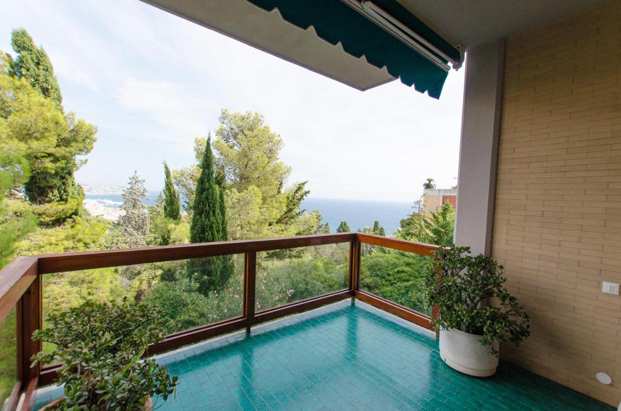 B&B Sanremo - Luxury Apartment with bay view - Bed and Breakfast Sanremo