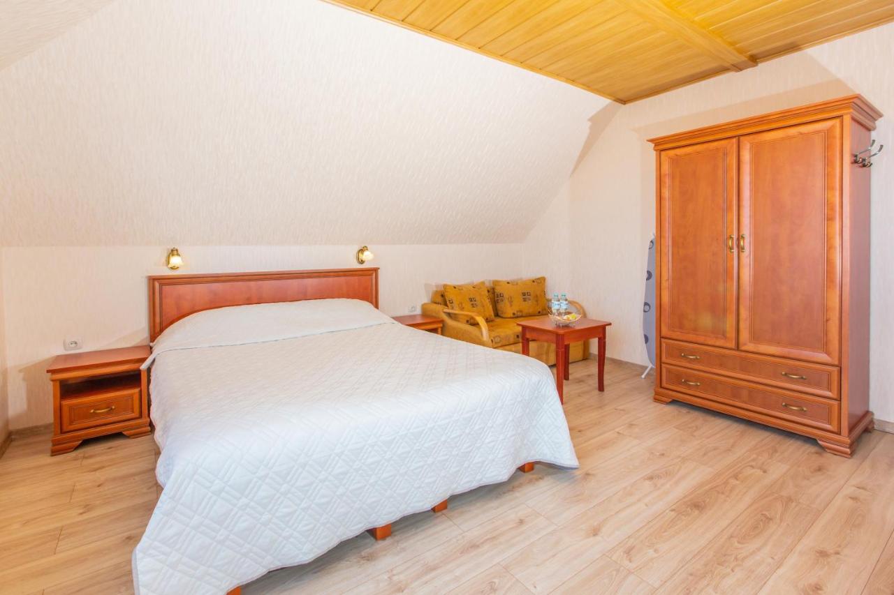 Doppel-/Zweibettzimmer mit Meerblick