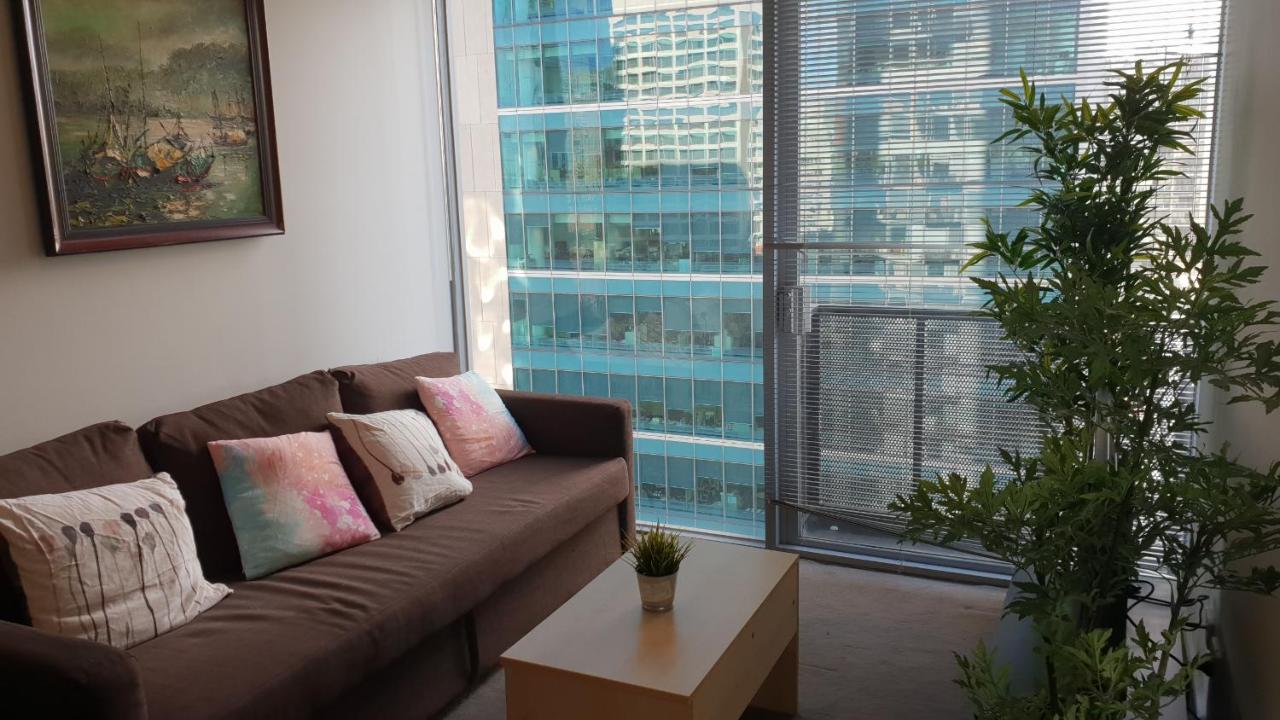 B&B Melbourne - 2 bedrooms CBD FREE Tram apartment (Melb Central, China Town, Queen Victoria Market, Melbourne University, RMIT, etc) - Bed and Breakfast Melbourne