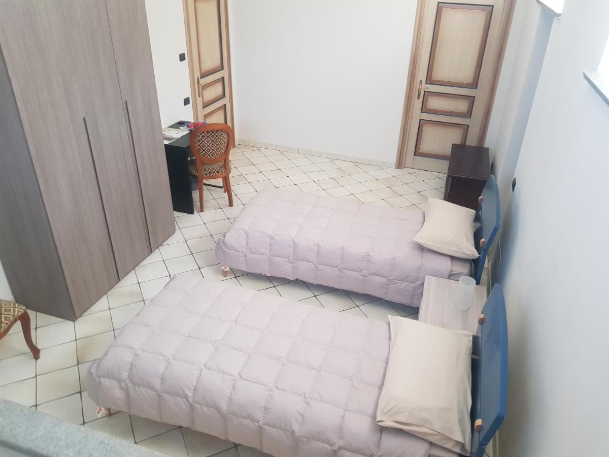 Chambre Familiale avec Salle de Bains Privative