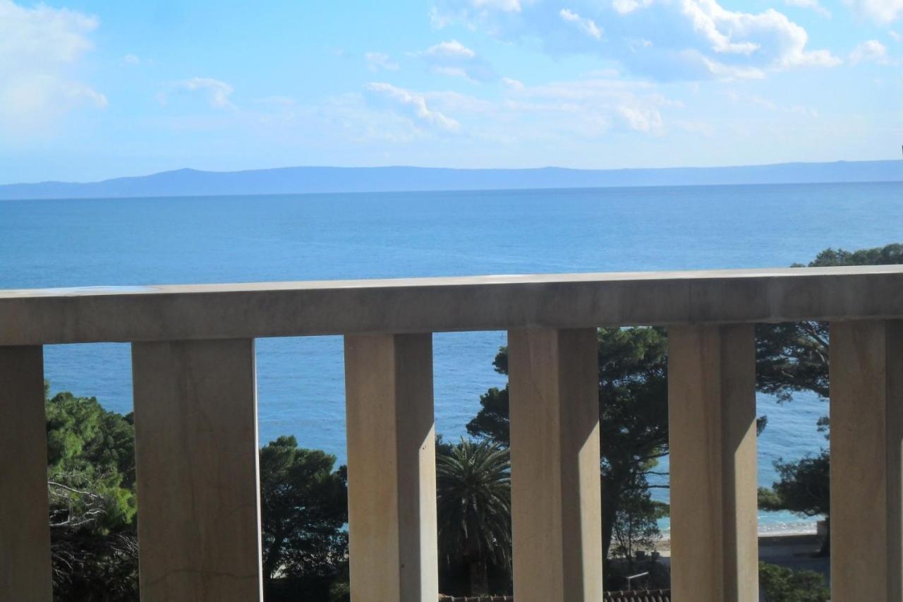 Appartamento con 2 Camere da Letto, Terrazza e Vista Mare