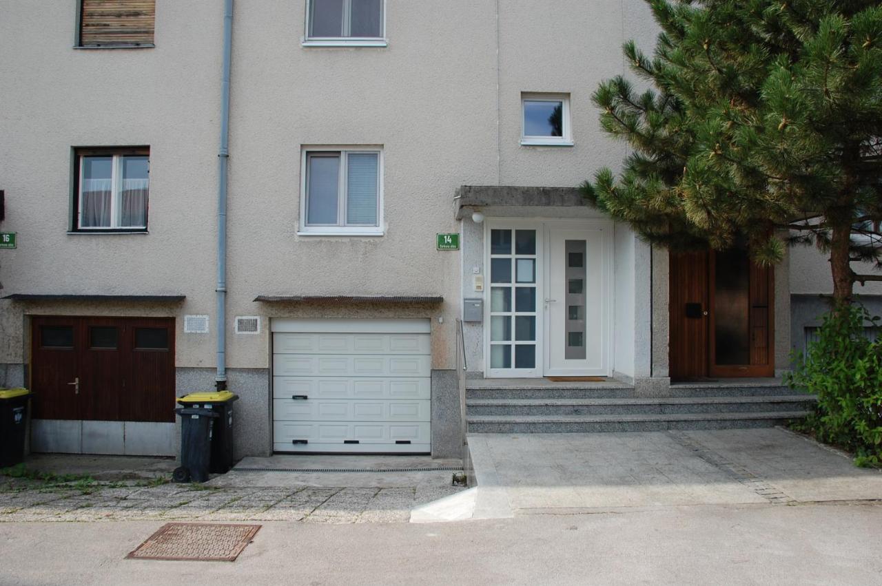 Apartments Peter & Free parking - Ferienwohnung
