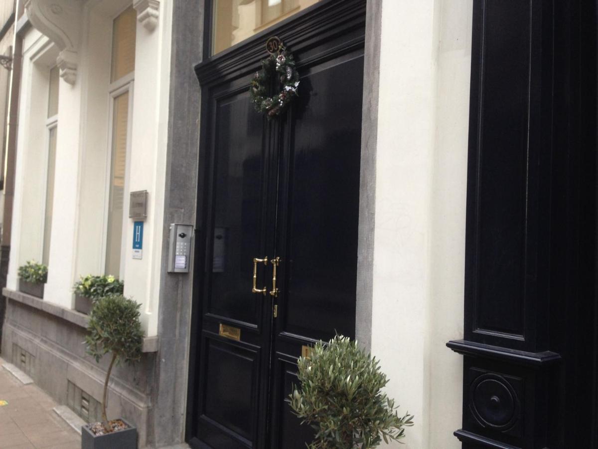 Antwerp Town House Accommodations - B&B Antwerp