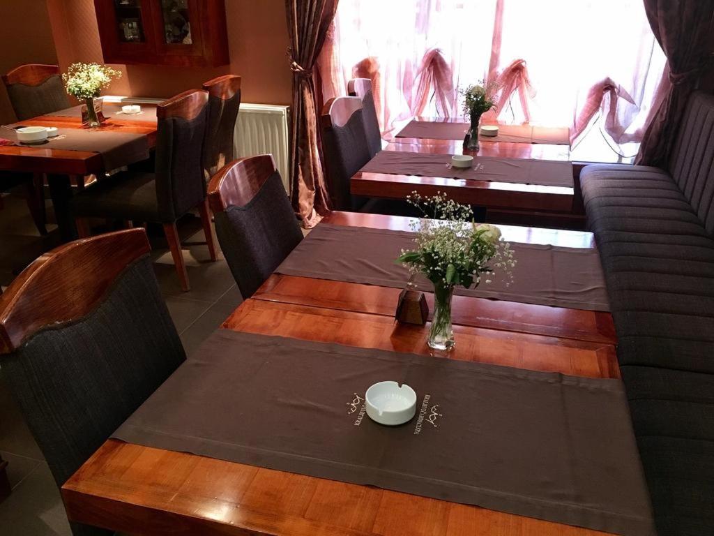 Apartman Biblioteka Čardaka 10/61 - B&B