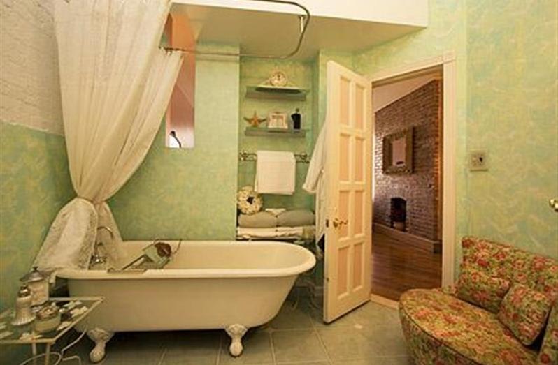 Dandridge - Double Room with Private Bathroom