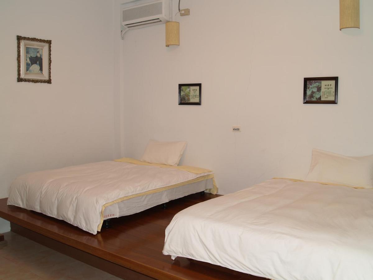 Chambre Lits Jumeaux avec Salle de Bains Privative