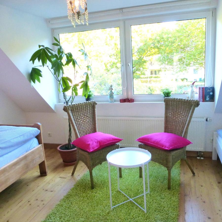 B&B Hamburg - Gute Zeit - Bed and Breakfast Hamburg