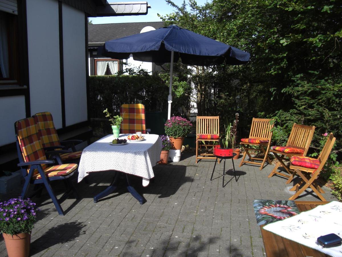 B&B Ahrdorf - Ferienhaus EifelPur - Bed and Breakfast Ahrdorf