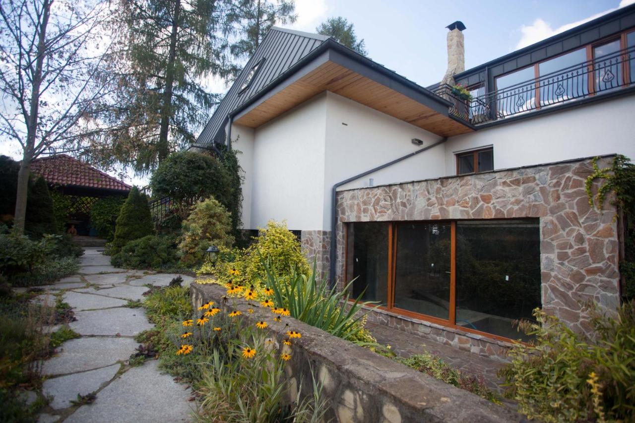 Podzamcze - Chambres d’hôtes Rożnów