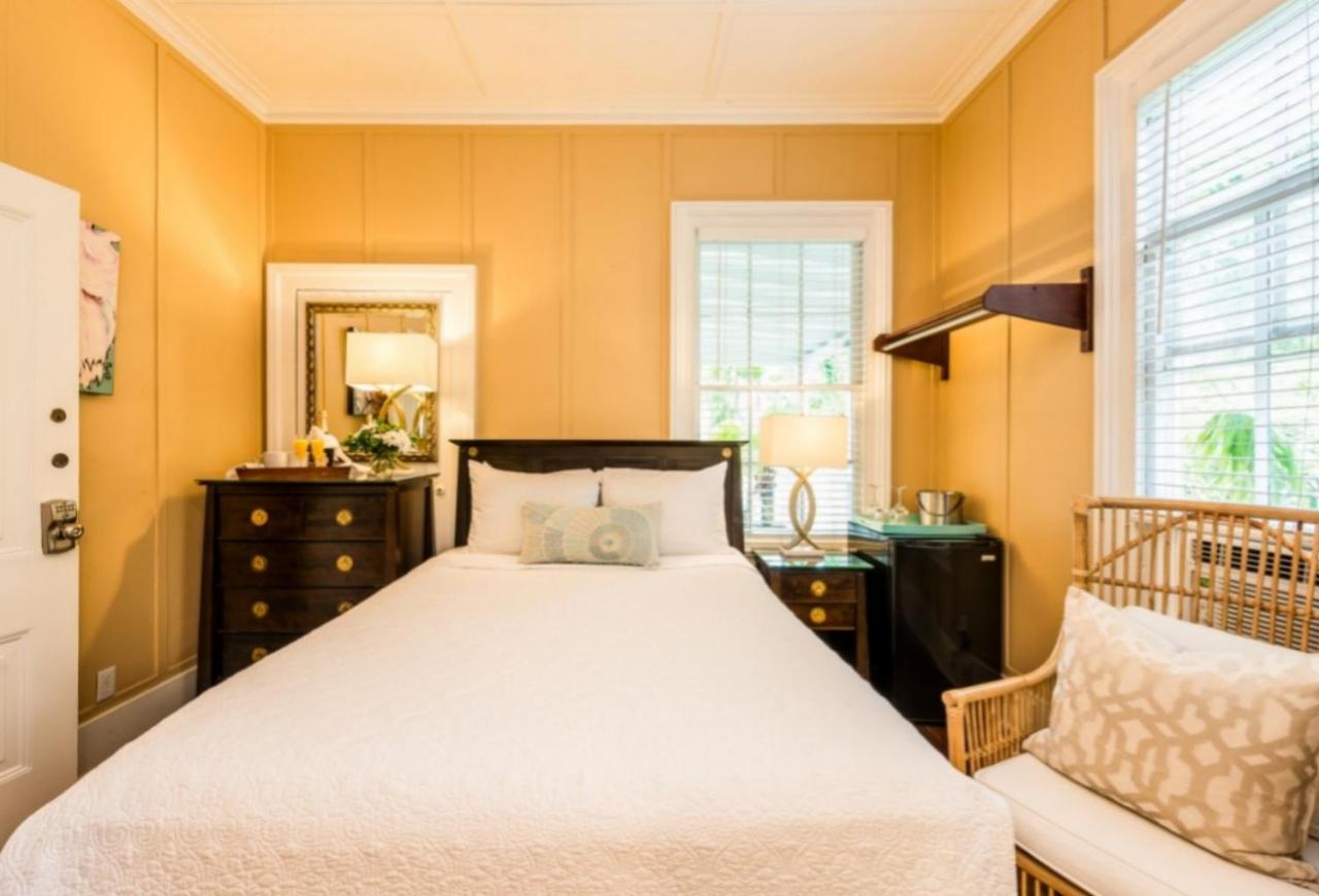 Queen William Room