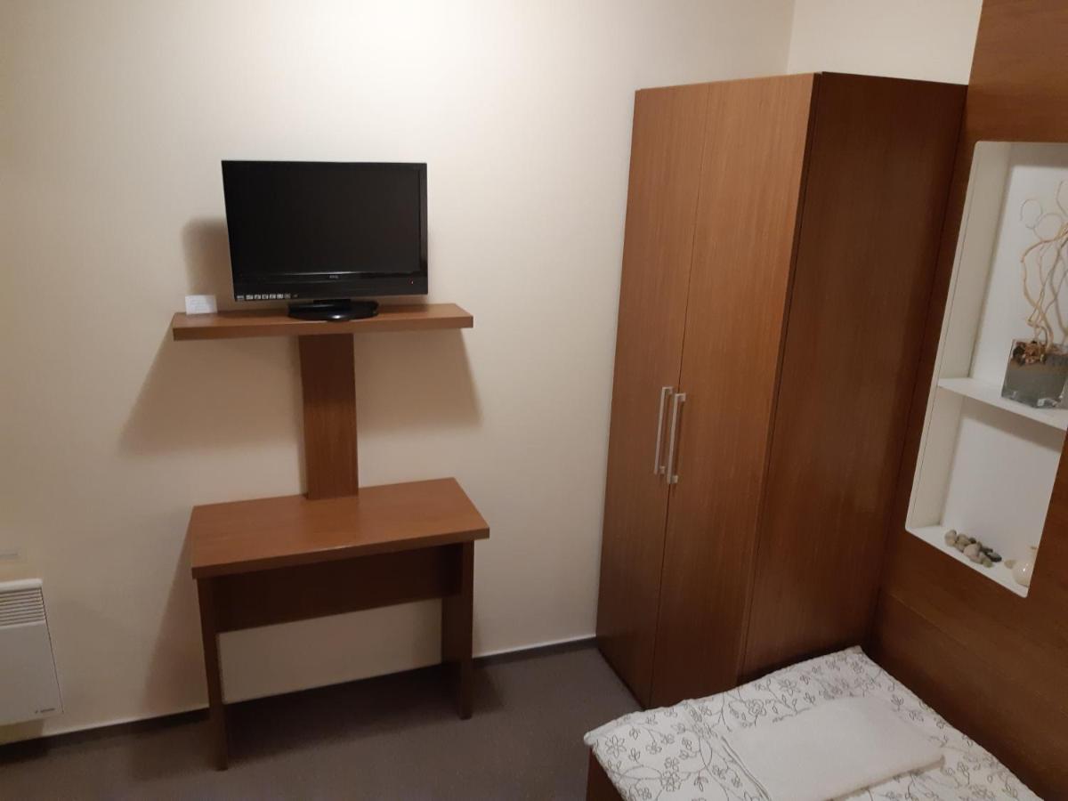 Tweepersoonskamer met 2 Aparte Bedden