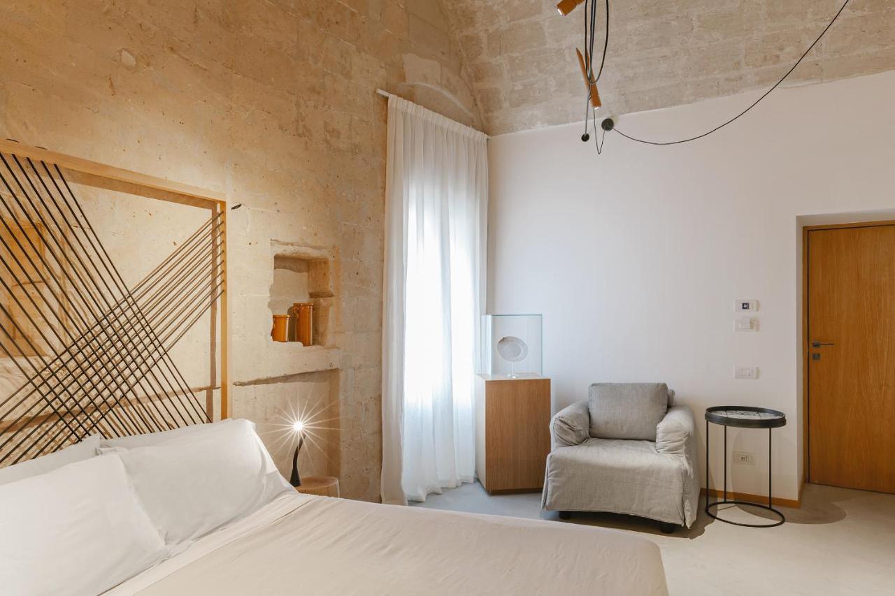 Deluxe Double Room with Shower