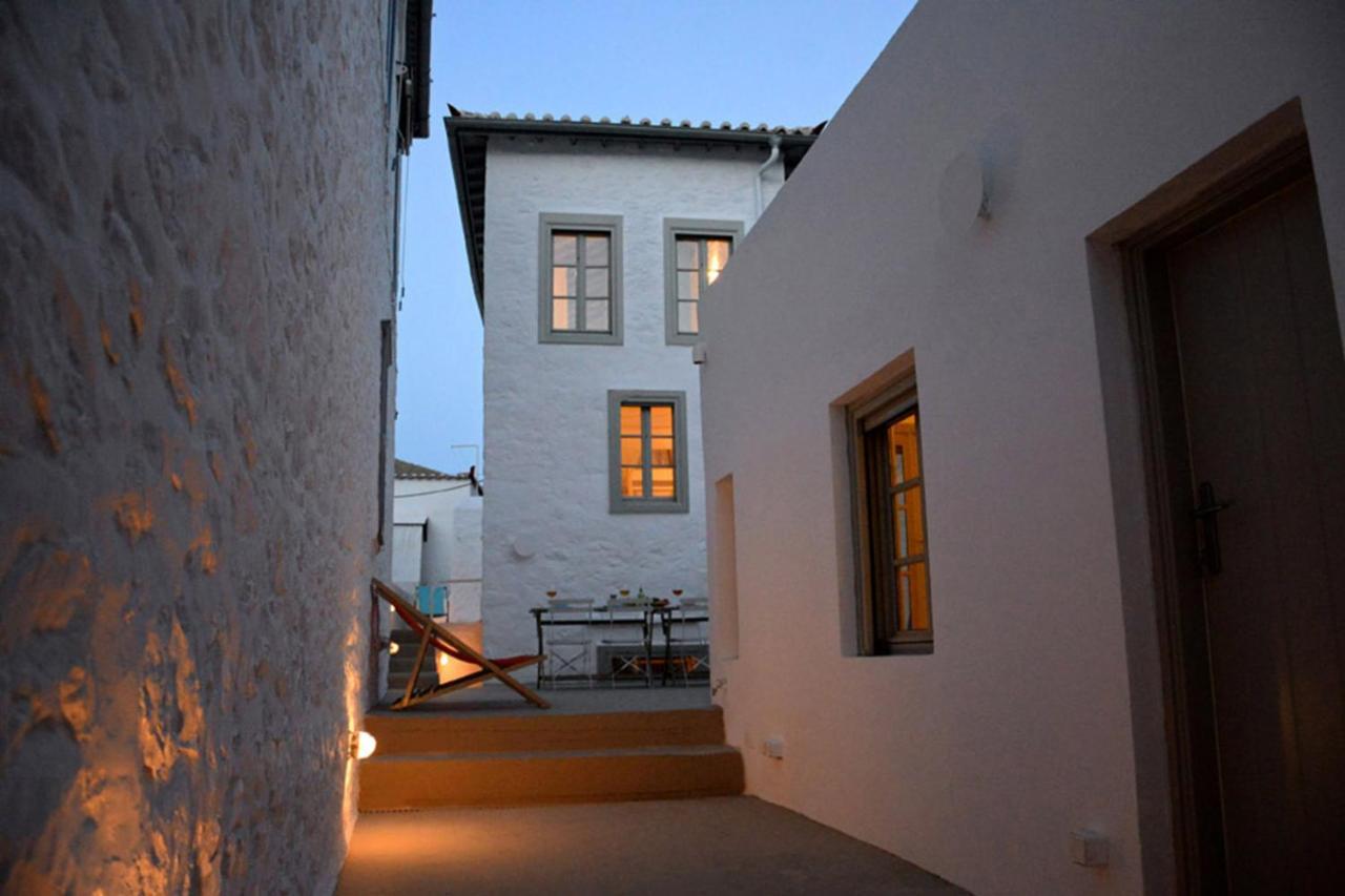 B&B Ýdra - Ecloge, Hydra Island - Bed and Breakfast Ýdra