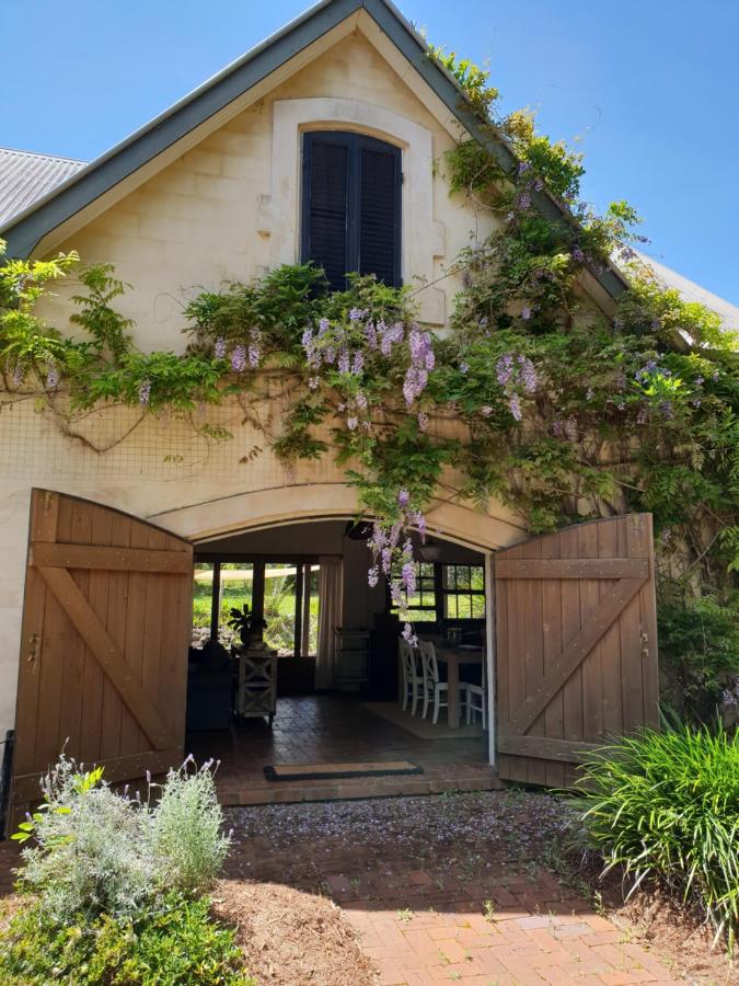 B&B Bangalow - The Barn - Bed and Breakfast Bangalow