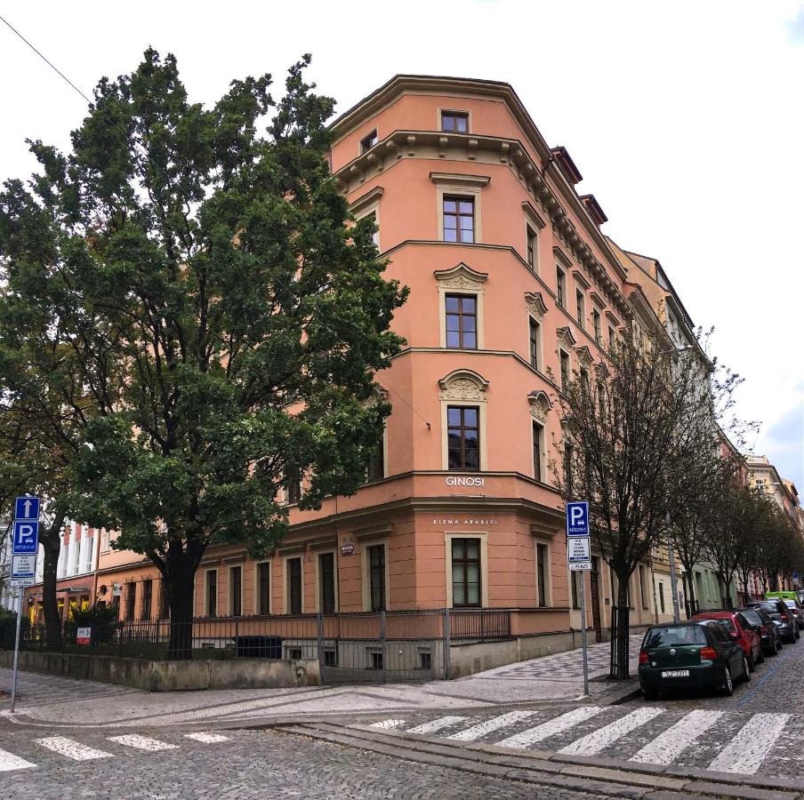 Ginosi Elema Apartel