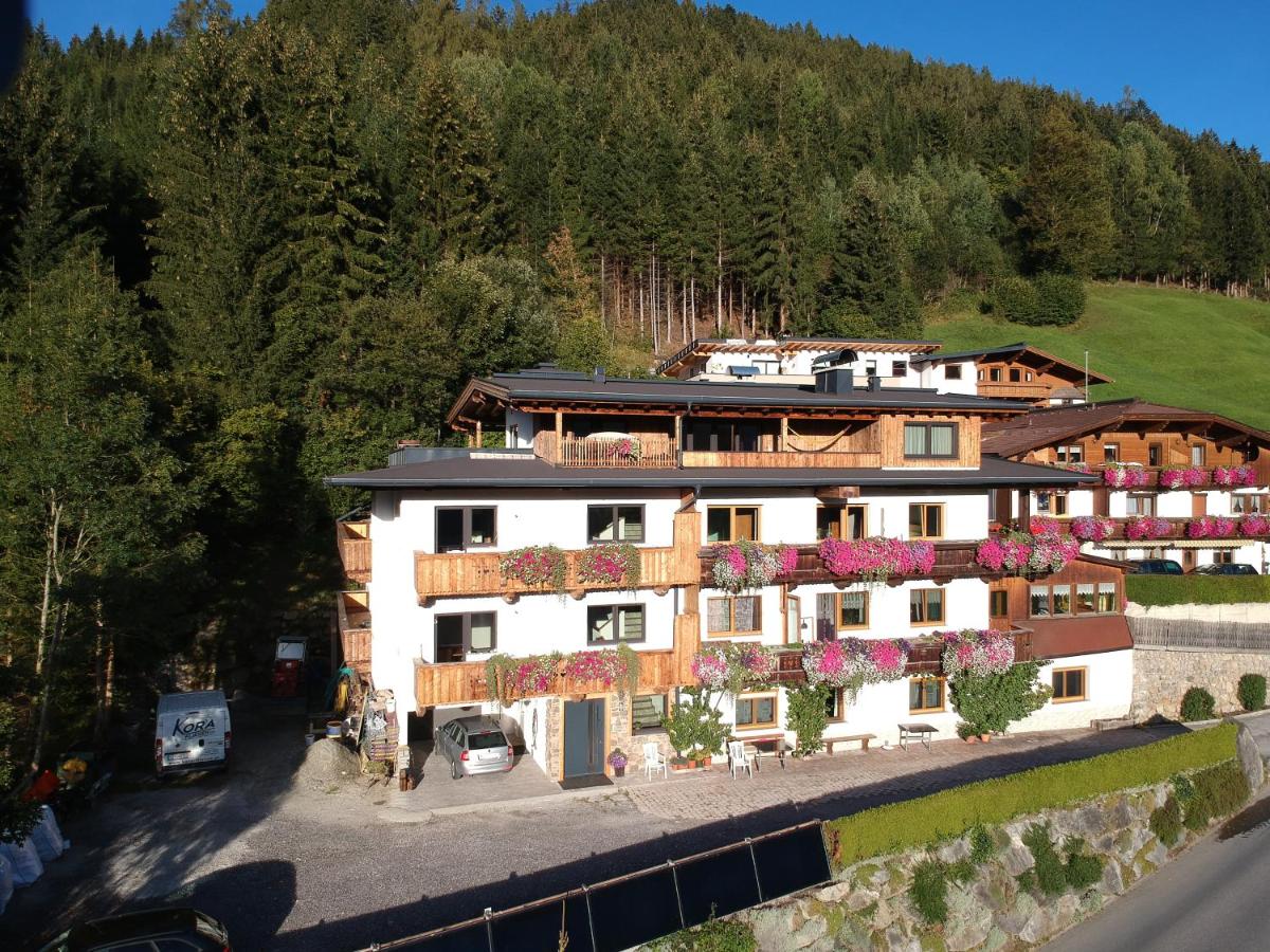 B&B Zell am Ziller - Ferienwohnung Schiestl - Bed and Breakfast Zell am Ziller