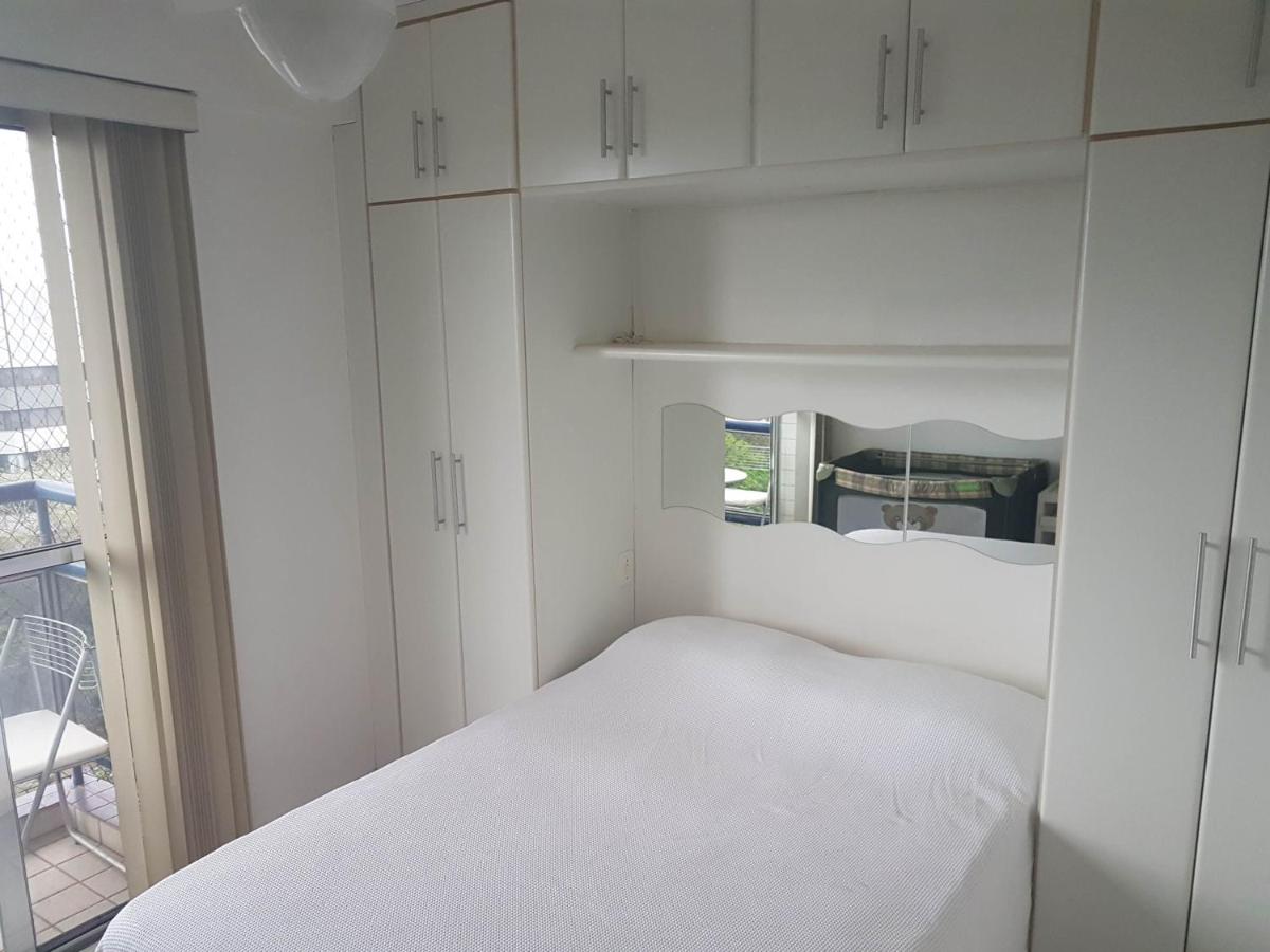 Apartamento con balcón