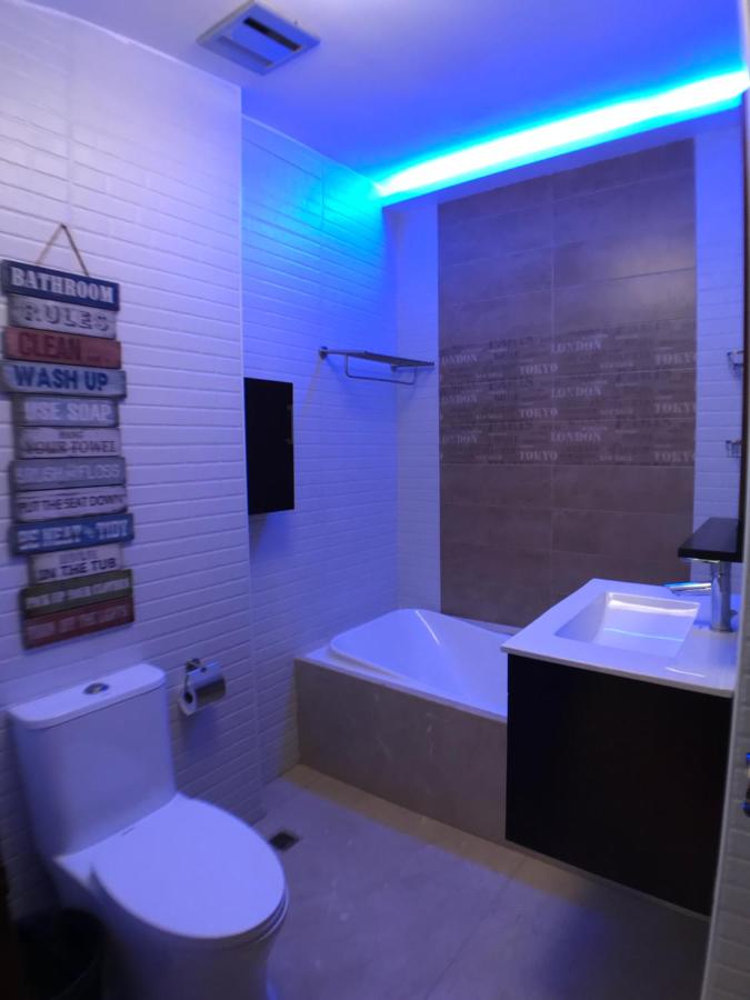CLOCKWORKORANGE Luxury Suites 4-Minutes Away To Airport - Chambres d’hôtes Mactan