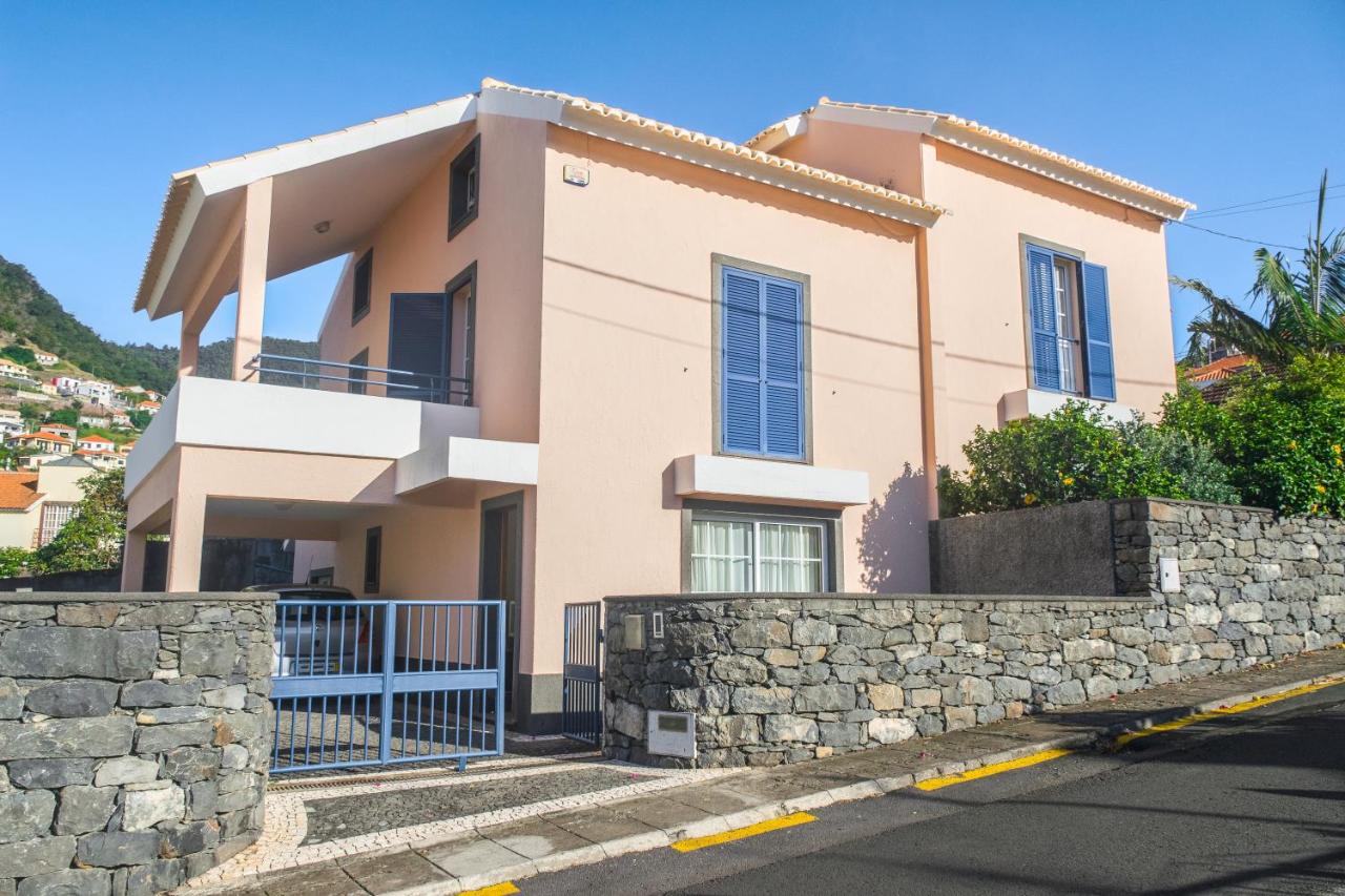Feel-at-home in Machico - B&B