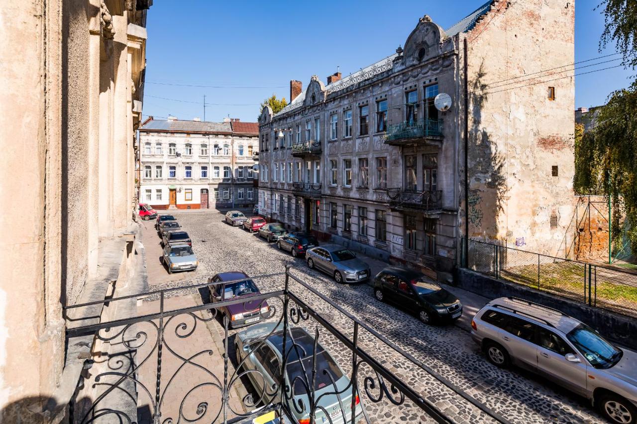 Квартира в центрі з дизайнерським ремонтом - B&B Leopoli