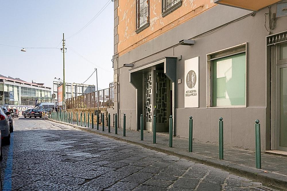 Pica Station - Casa Vacanze - Chambres d'hôtes Naples