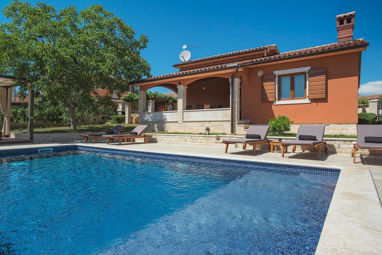 Villa Maria Betiga - Bed and Breakfast