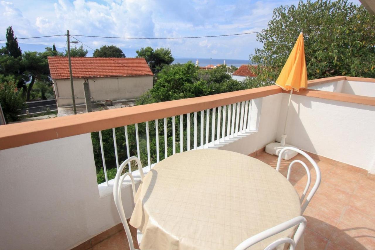 Studio with Balcony