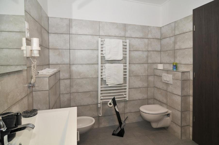 Silver Beach Apartments - B&B