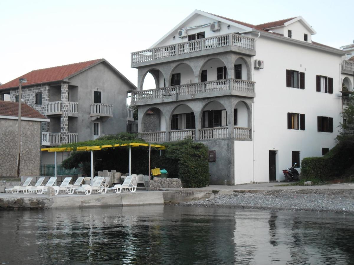 B&B Tivat - Apartments Petrović - Bed and Breakfast Tivat