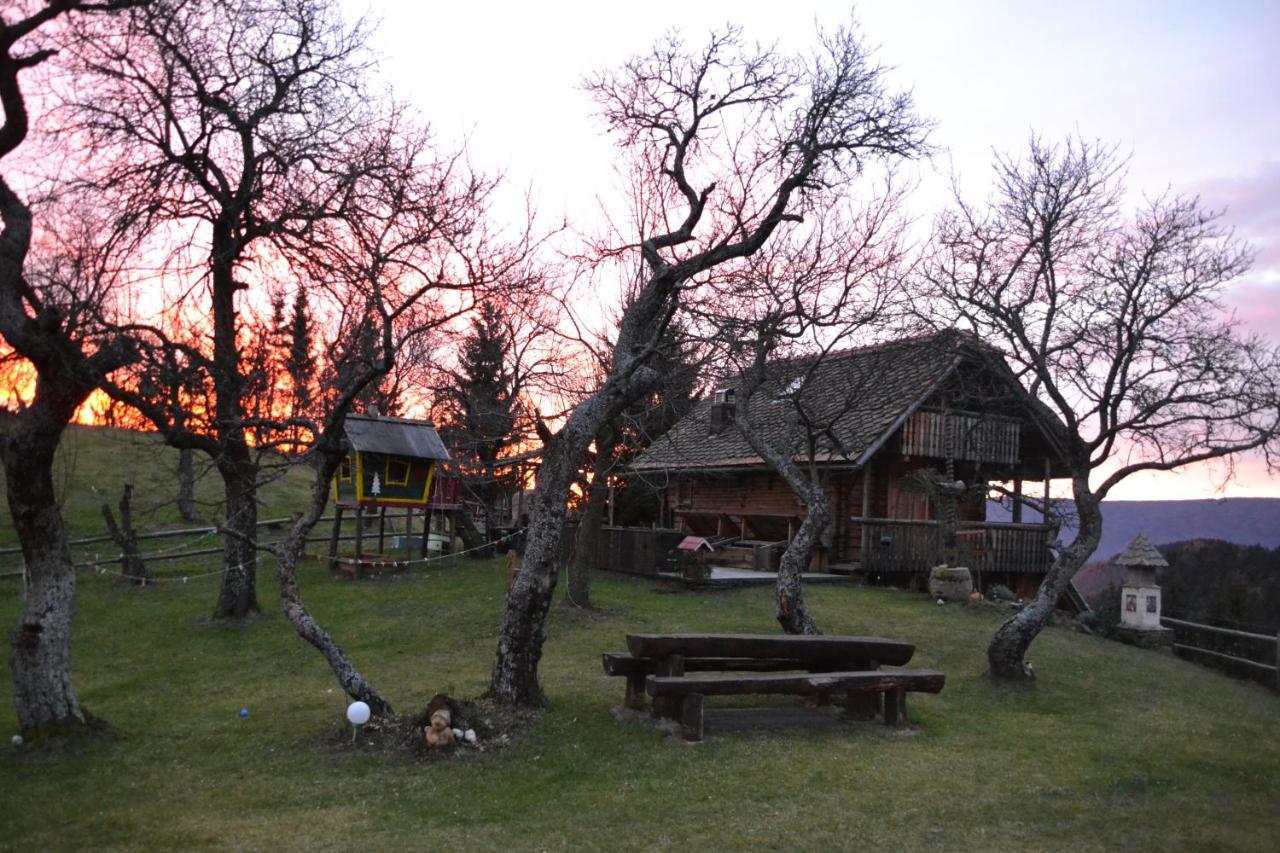 One-Bedroom Holiday Home