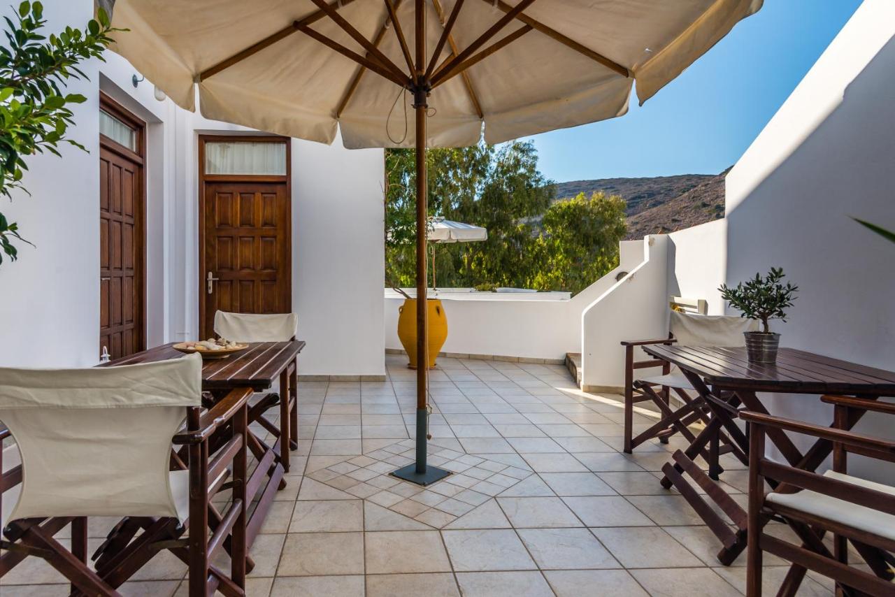 Standard Studio 3 with Shared Terrace